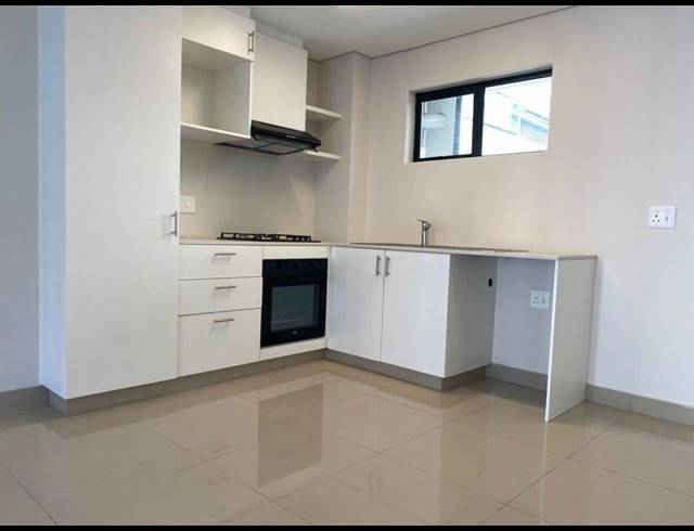 2 BEDROOM APARTMENT FOR SALE IN UMHLANGA RIDGE